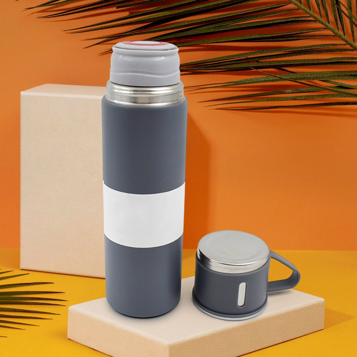 Stainless Steel Vacuum Insulated Water Bottle With Coffee / Tea Mug (500 ML)